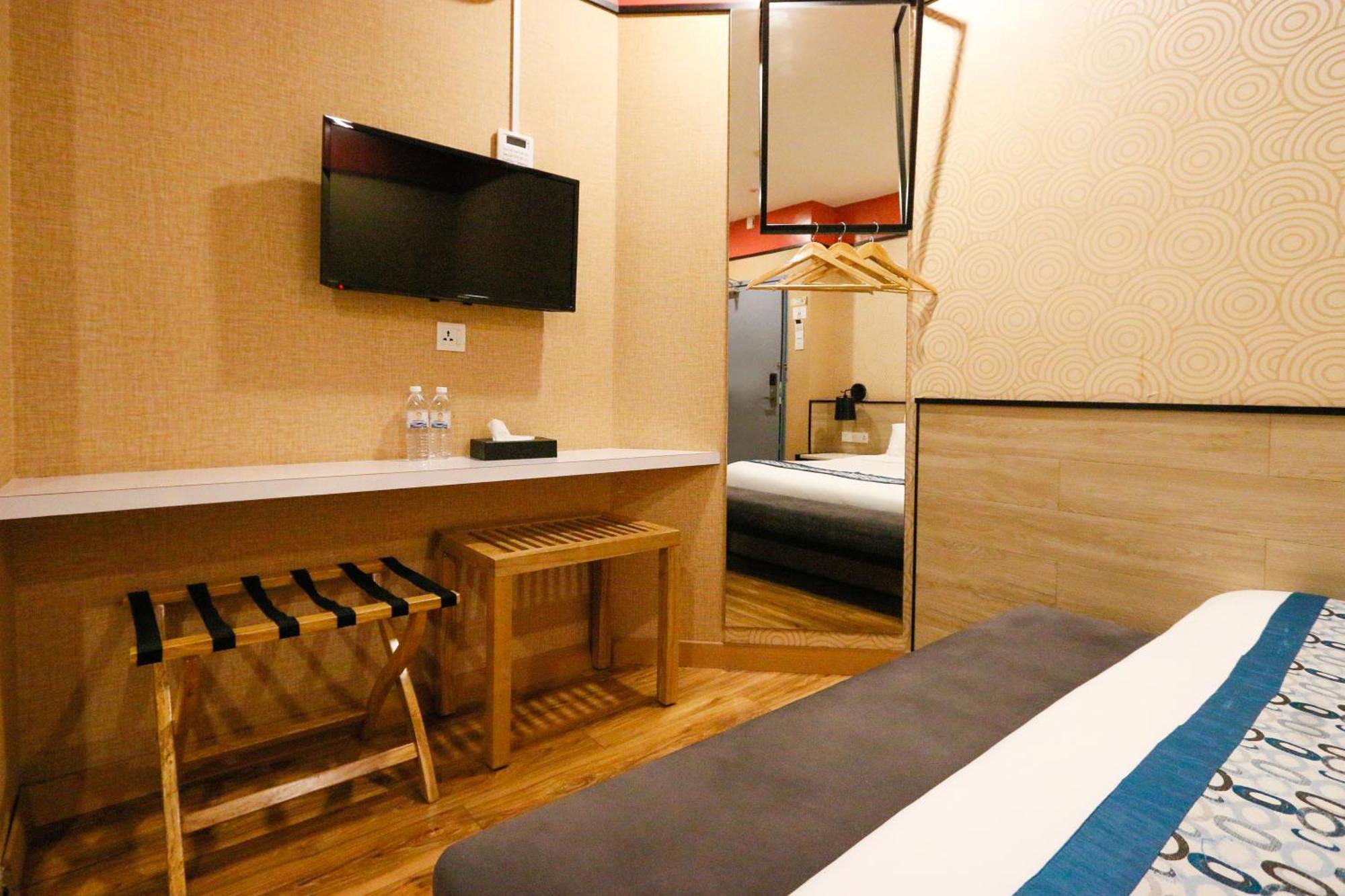 Golden Roof Hotel, סרי איסקנדר מראה חיצוני תמונה