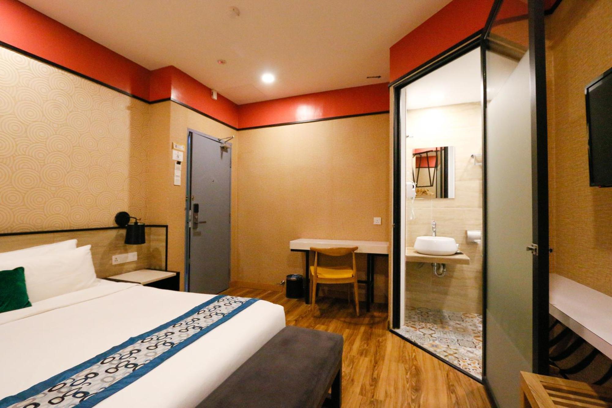 Golden Roof Hotel, סרי איסקנדר מראה חיצוני תמונה
