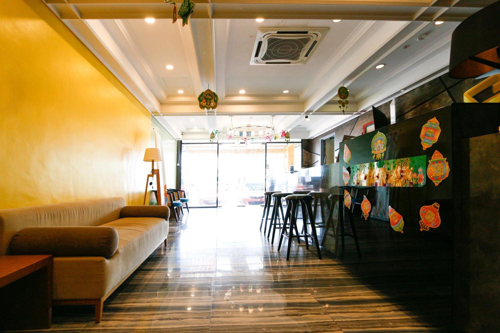 Golden Roof Hotel, סרי איסקנדר מראה חיצוני תמונה