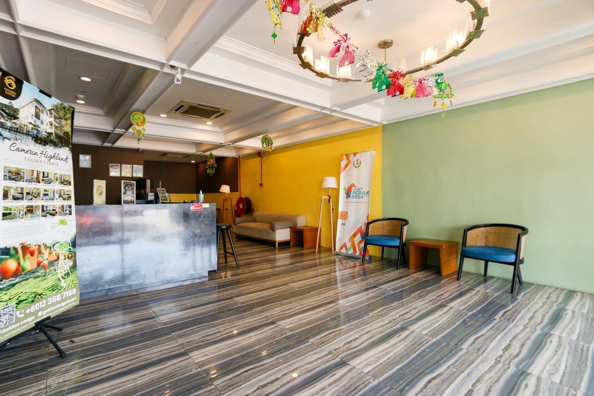 Golden Roof Hotel, סרי איסקנדר מראה חיצוני תמונה