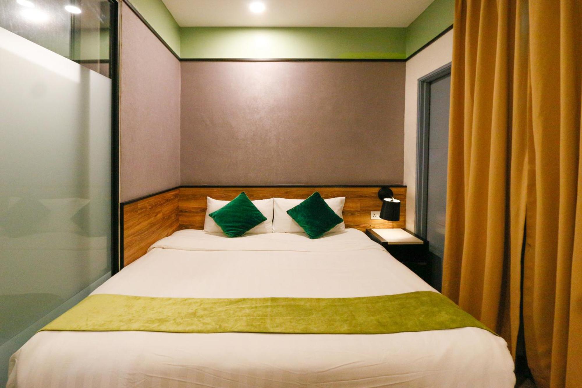 Golden Roof Hotel, סרי איסקנדר מראה חיצוני תמונה